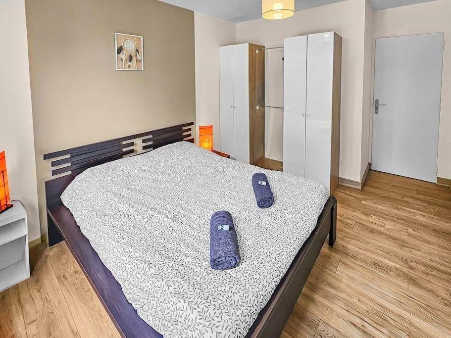 L'Escale Caennaise Apartment Bagian luar foto
